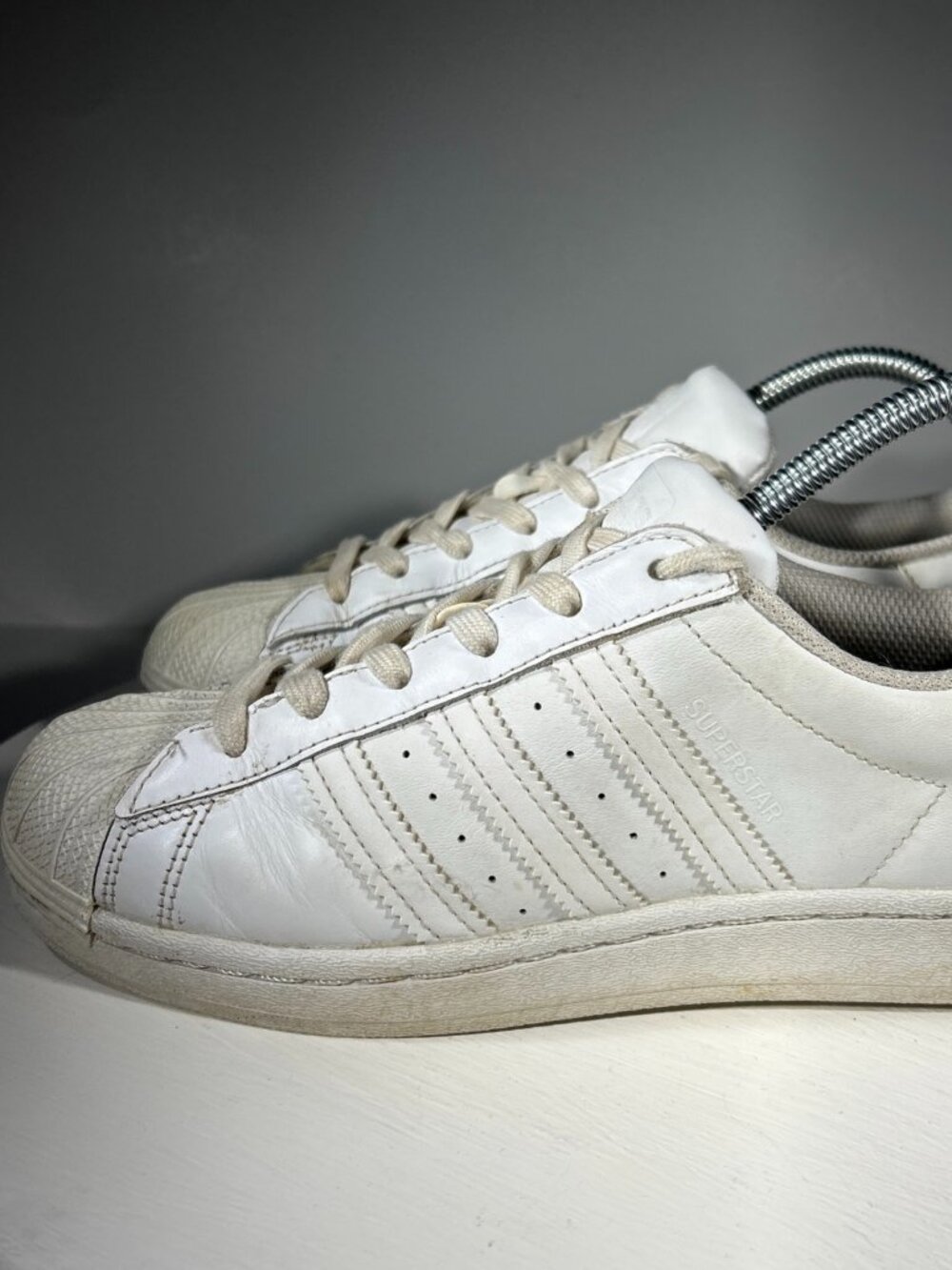 adidas Superstar Womens Shoes Size 7.5 Triple White Leather Sneakers Casual Walk